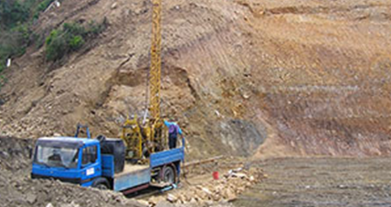 ΕΔΑΦΟΜΗΧΑΝΙΚΗ