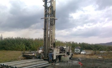 Γεωτρύπανα